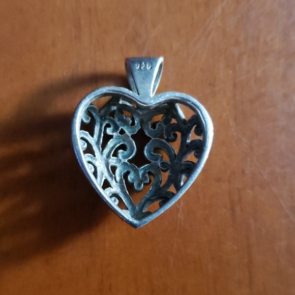 Sterling Silver Pre-owned ♥️ CHARM - Picture 2 of 4